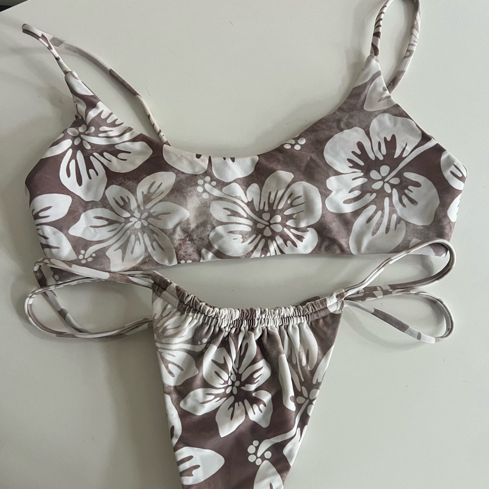 Benoa Swim Set